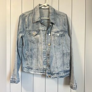 JustFab Oversized Boyfriend Denim Jacket – Light Wash, Women’s M